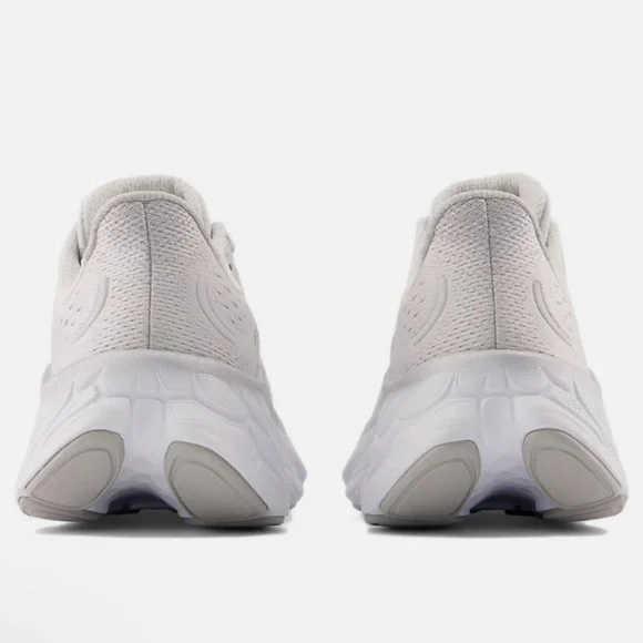 New Balance Women's Fresh Foam Shoes 8.5 Wide - Picture 3 of 15